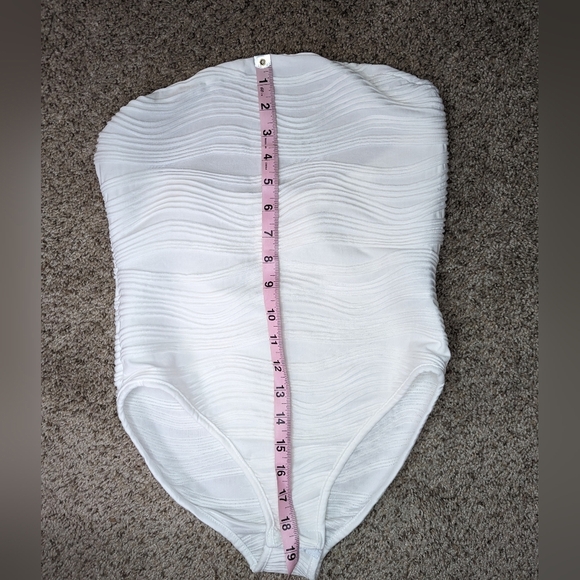 Boture White Line Texture Strapless Sleeveless Romper Size Medium - Picture 9 of 10